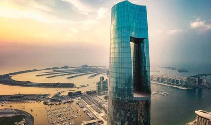 দুবাইয়ে যাত্রা শুরু করতে যাচ্ছে বিশ্বের সবচেয়ে উঁচু হোটেল সিয়েল